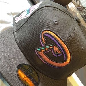 New era caps *exclusives* new